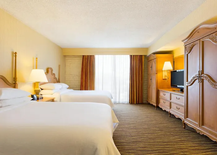 6 Phoenix, Az - Sky Harbor 4*