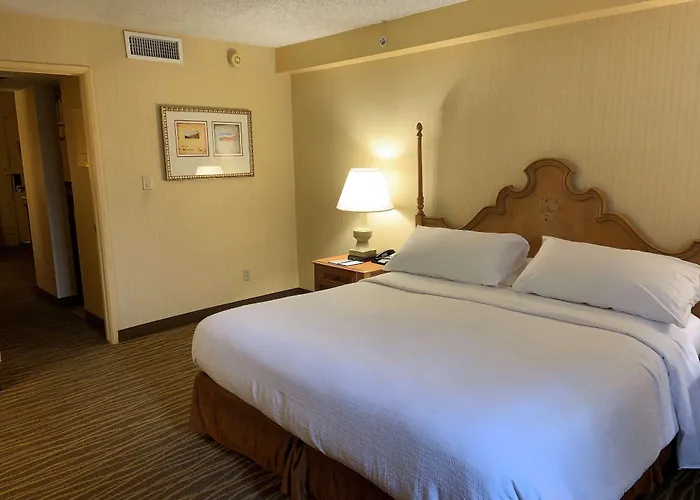 6 Phoenix, Az - Sky Harbor Hotel 4*