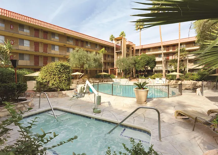 Hotel 6 Phoenix, Az - Sky Harbor Phoenix