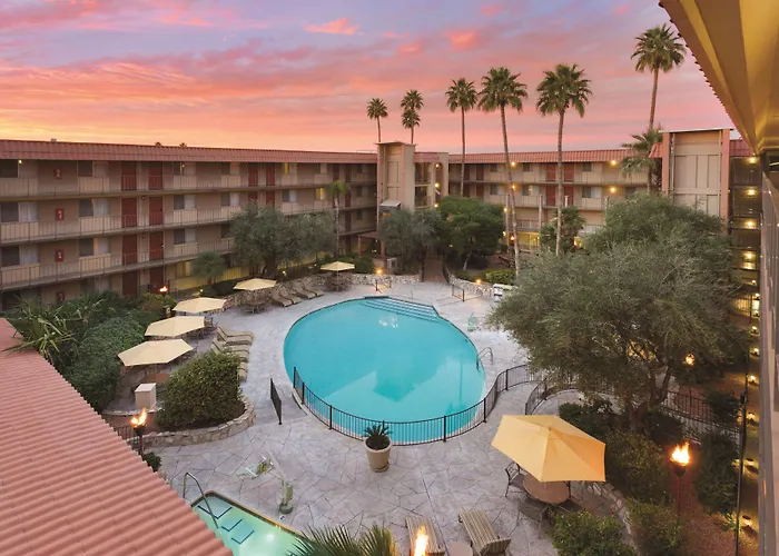 6 Phoenix, Az - Sky Harbor 4* Phoenix