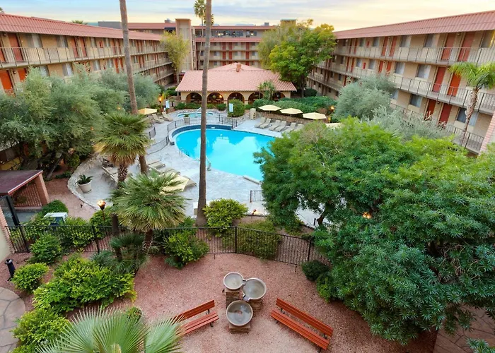 6 Phoenix, Az - Sky Harbor Phoenix