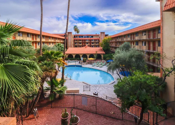Hotel 6 Phoenix, Az - Sky Harbor