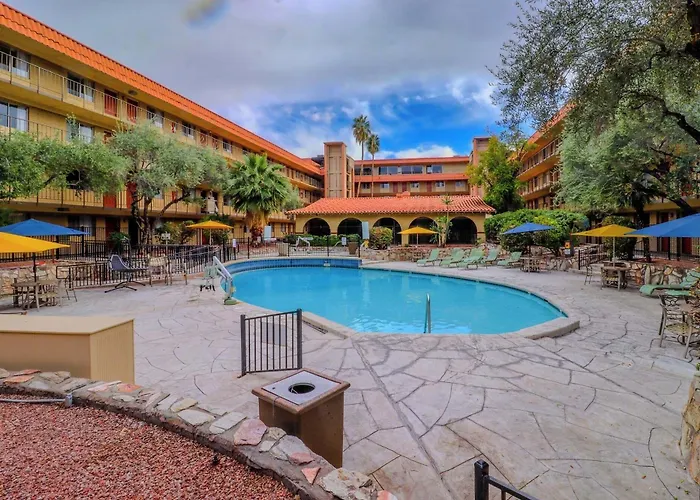 6 Phoenix, Az - Sky Harbor Phoenix