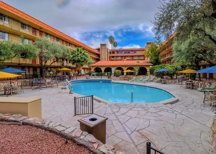 6 Phoenix, Az - Sky Harbor Phoenix