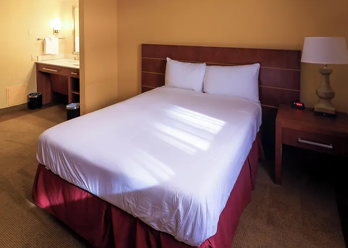6 Phoenix, Az - Sky Harbor Phoenix